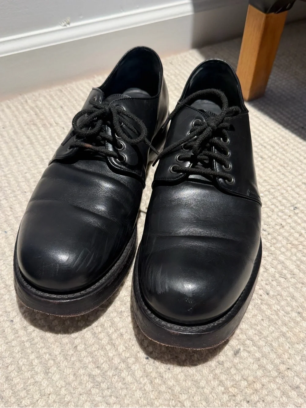 Gucci Black Leather Lace-Up Derbys